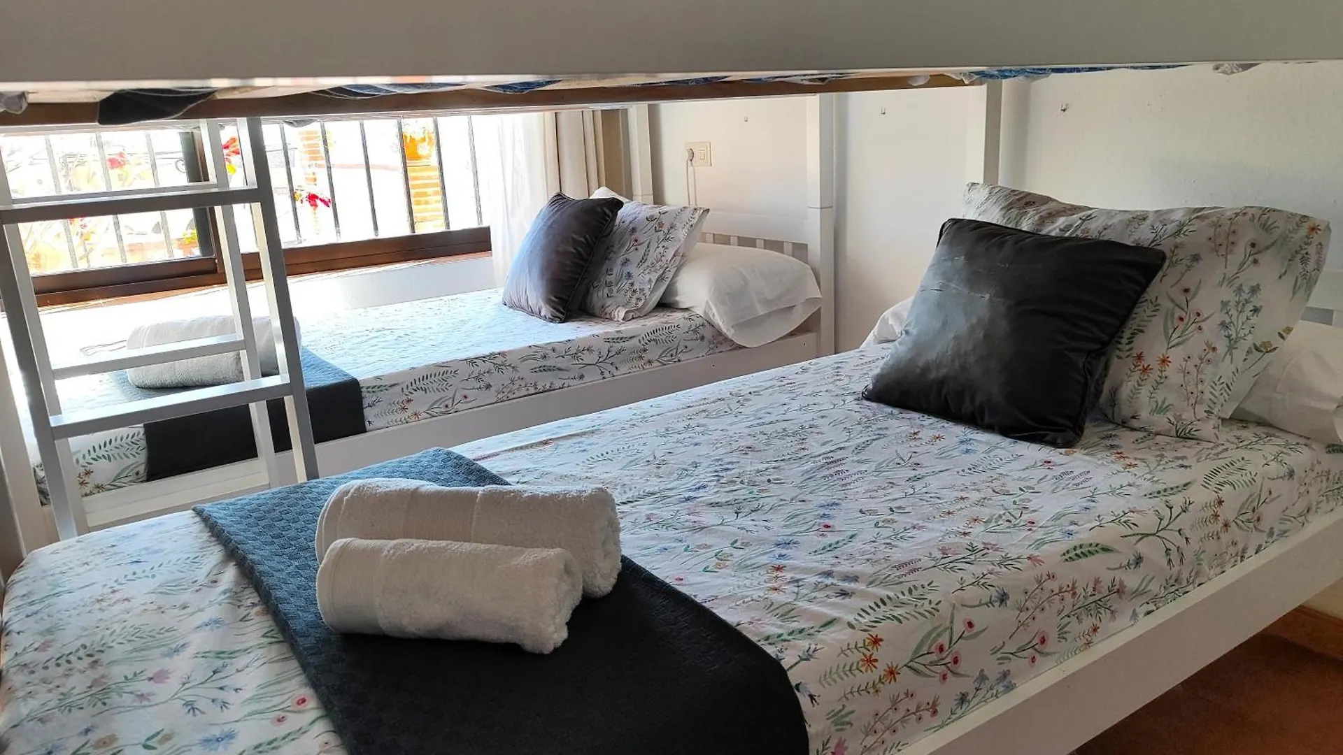 Evans Realty Al Villa & Piscina & Garaje & Playa Fuengirola
