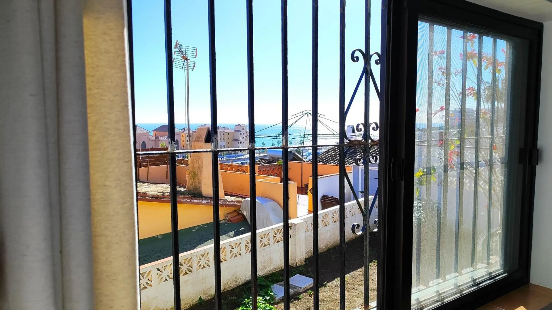 Evans Realty Al Villa & Piscina & Garaje & Playa Fuengirola Spain